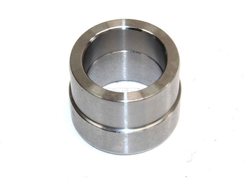 Втулка запорная задней полуоси