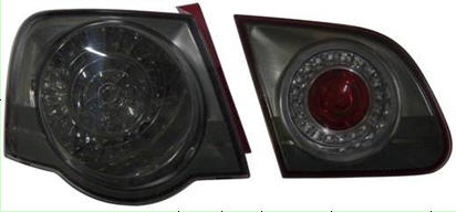 Фонарь задний левый+правый+вставка в крышку багажника (тюнинг, диодный, внутри хром)